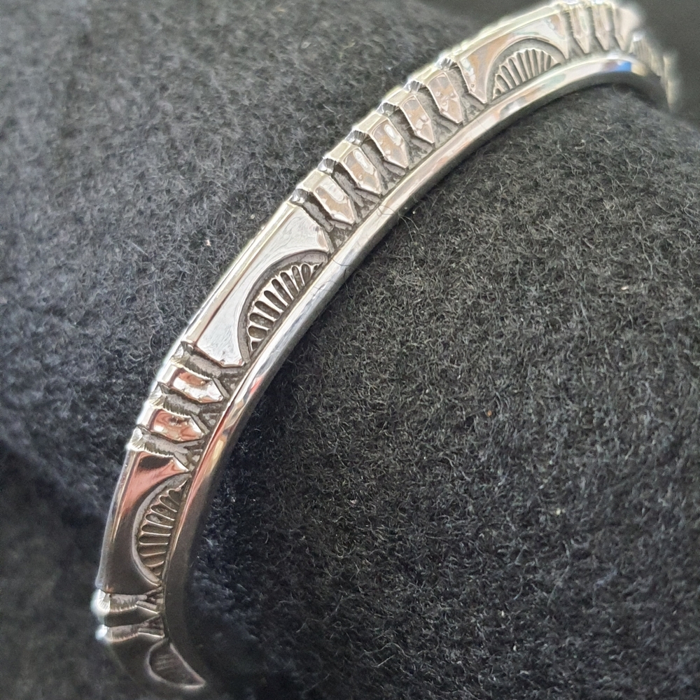 Bracelet, Solid Sterling Silver, Heavy Cuff, Beau… - image 4
